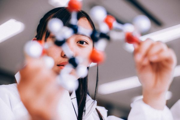 From Experiment to Enterprise: Scaling AI for Life Sciences with Lenovo and NVIDIA